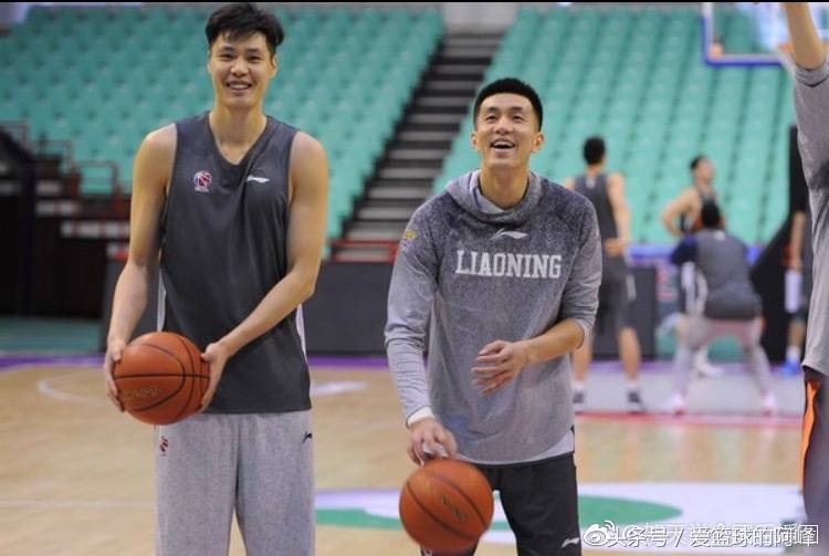 贺天举祝贺辽篮夺冠,贺天举没防守视频