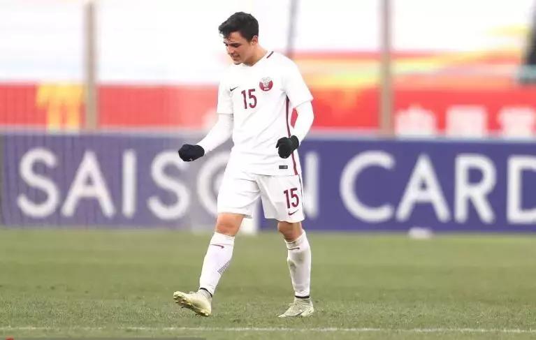 卡塔尔球员红牌,卡塔尔世界杯被红牌罚下的球员