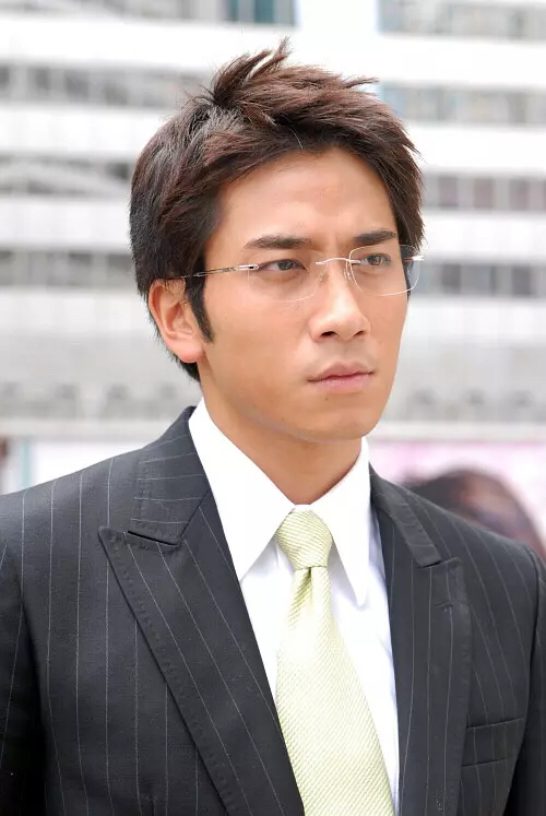 谁是眼镜男神,戴什么眼镜好看男