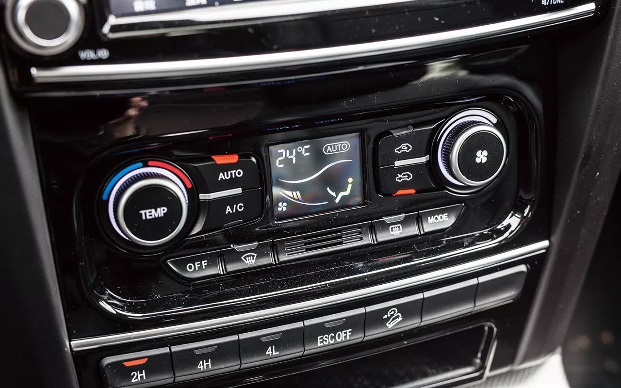 老款哈弗h5实测,新哈弗h5回归定制版试驾