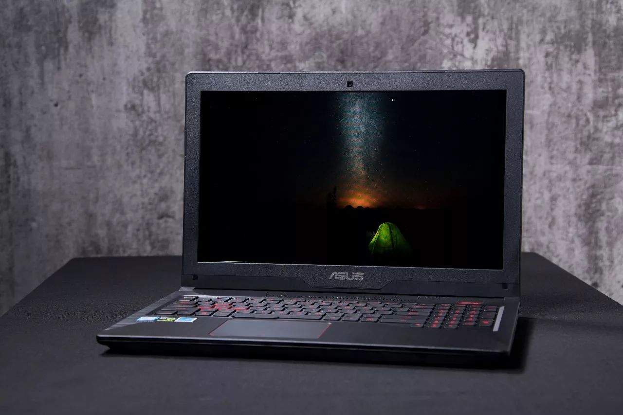 聊一款超高性价比的游戏本,聊一款扩展性强性能激进的商务本