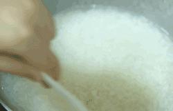 生米煮粥和熟米饭煮粥有什么区别,生米煮粥和剩饭煮粥的区别