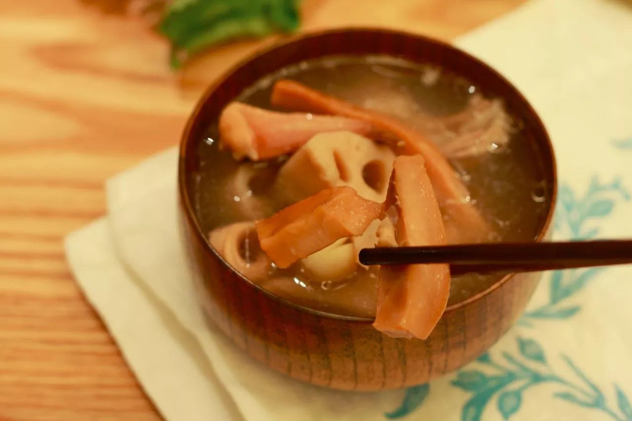 冬夜为阴中之阴之阴墨鱼养的就是身体的“血”和“阴”