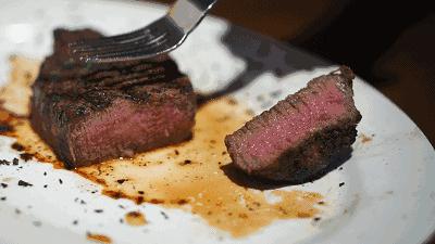 在高档餐厅吃牛排是一种什么体验,吃牛排高大上