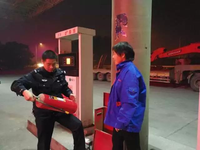 王海港视频,王海港讲述二十年坚守