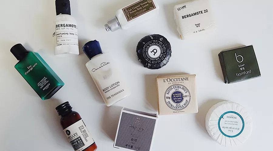 这些酒店里的润肤露、香皂不顺回家｜损失可太大了……