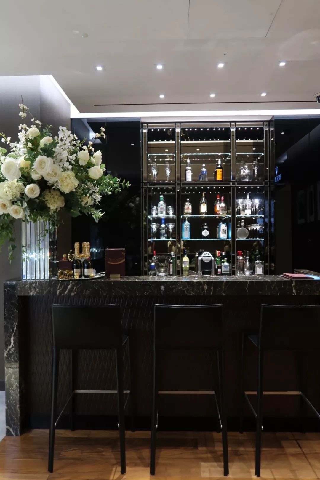 在英国最大的瑞士腕表集合店当VIP是怎样的体验