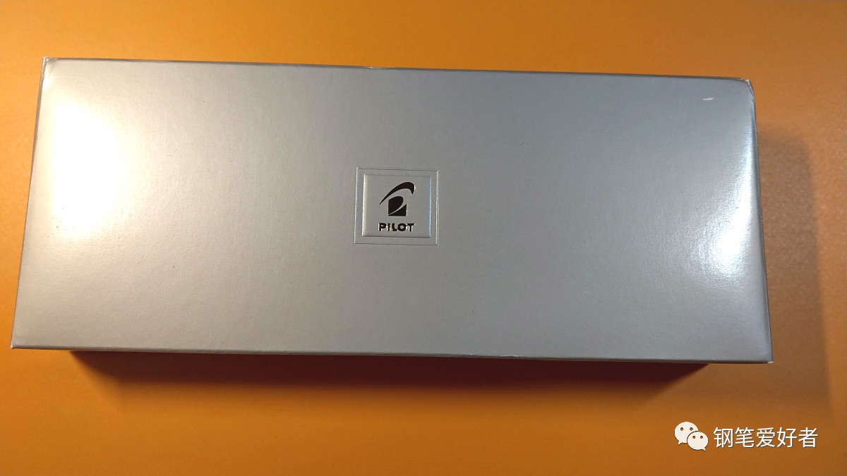 pilot百乐樱花枫叶14k金尖钢笔,百乐74与写乐14k测评