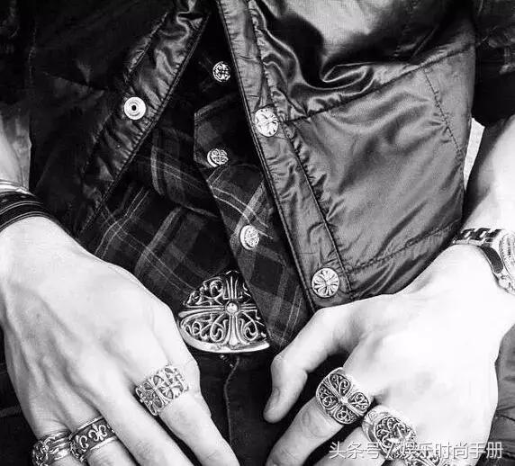 让5亿少女恋爱的养老公游戏！每个角色都是穿搭时尚精