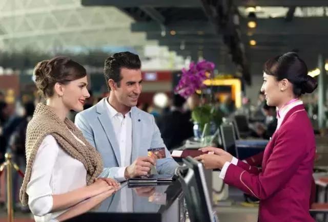 第一次坐飞机要注意什么搞笑版,孩子第一次坐飞机注意事项