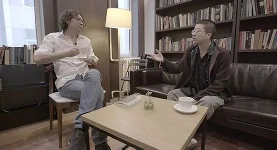 你不开心啊？看脱口秀啊