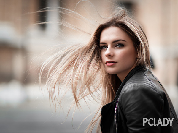 圆脸烫什么发型好看短发,40岁圆脸减龄发型短发