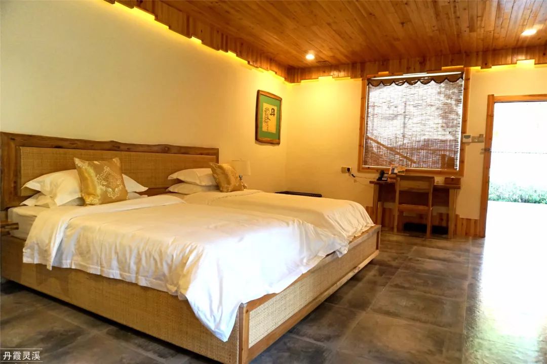 福利丨粤北越北，风景更美，邀你到丹霞灵溪过个红红火火东北年