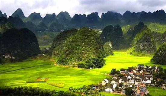 落地自驾云贵黄果树瀑布罗平油菜花元阳梯田西双版纳11日游