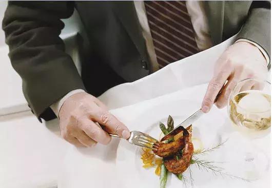 世界十大飞机餐食物,世界上最佳飞机餐