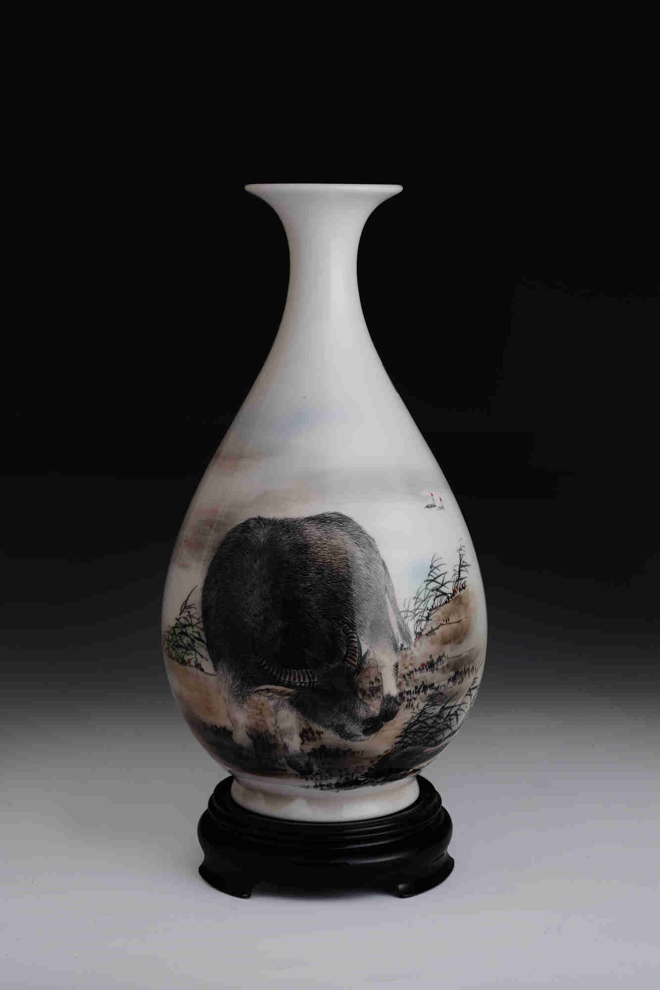 五彩纹龙凤瓷瓶,景德镇十二生肖瓷瓶