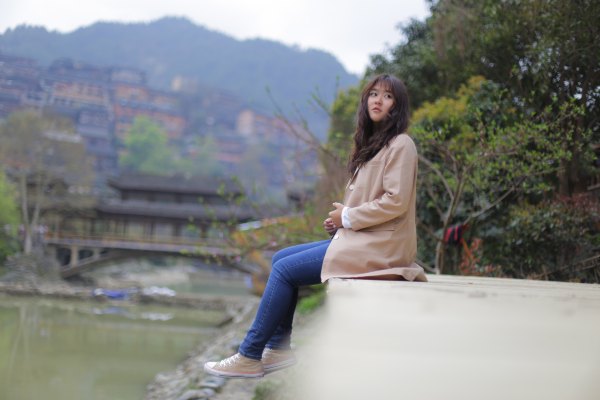 跟着圣玉去旅行，做一个水姑娘