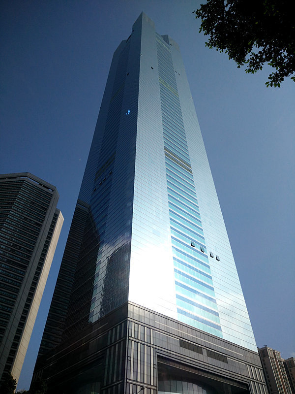 优雅与暴力的完美结合体,oppor7和oppor7plus对比