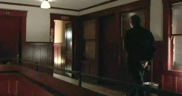 夭寿啊，章鱼上岸进化触手怪凌辱美少女啦！还好有dick警官~