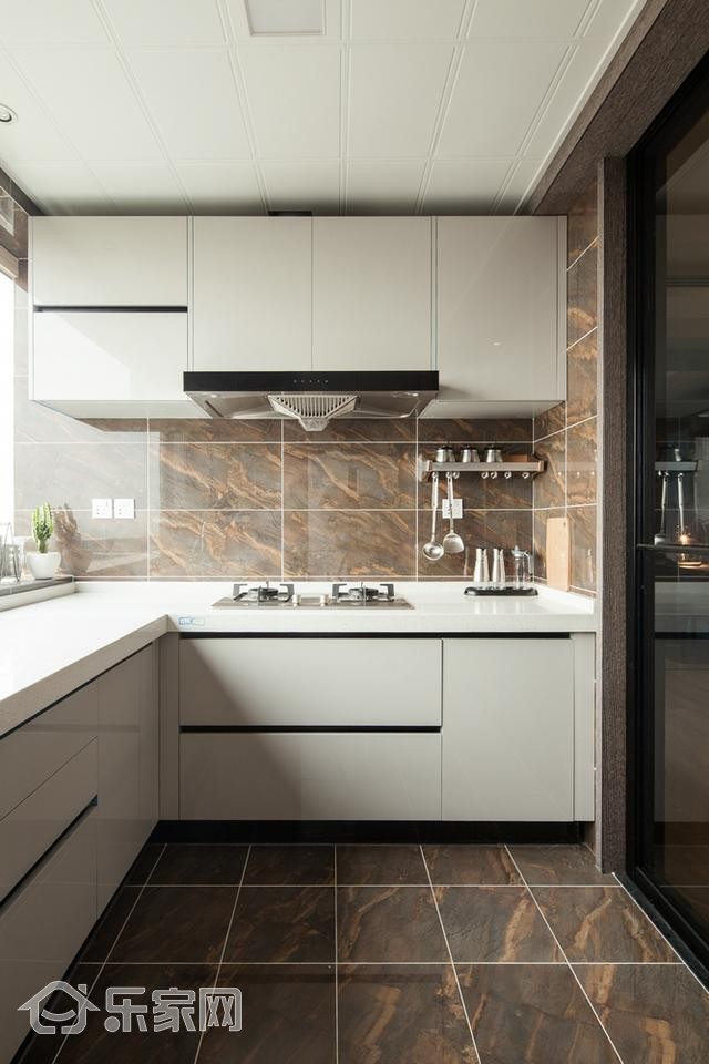 油烟机要不要装排气扇,油烟机要不要装净化器