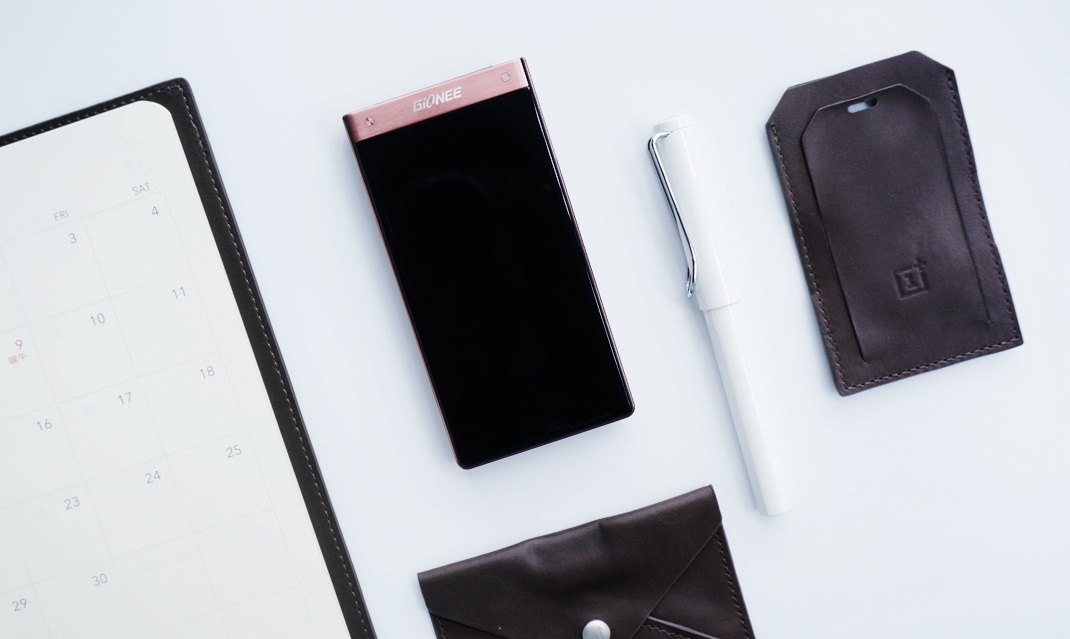 澶╅壌w909璇勬祴,澶╅壌w909缂虹偣