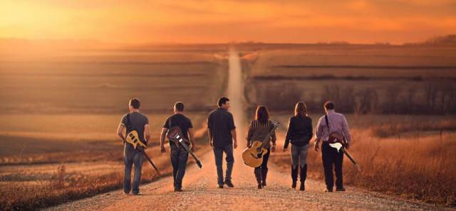 你的青春是否也有这么一首民谣