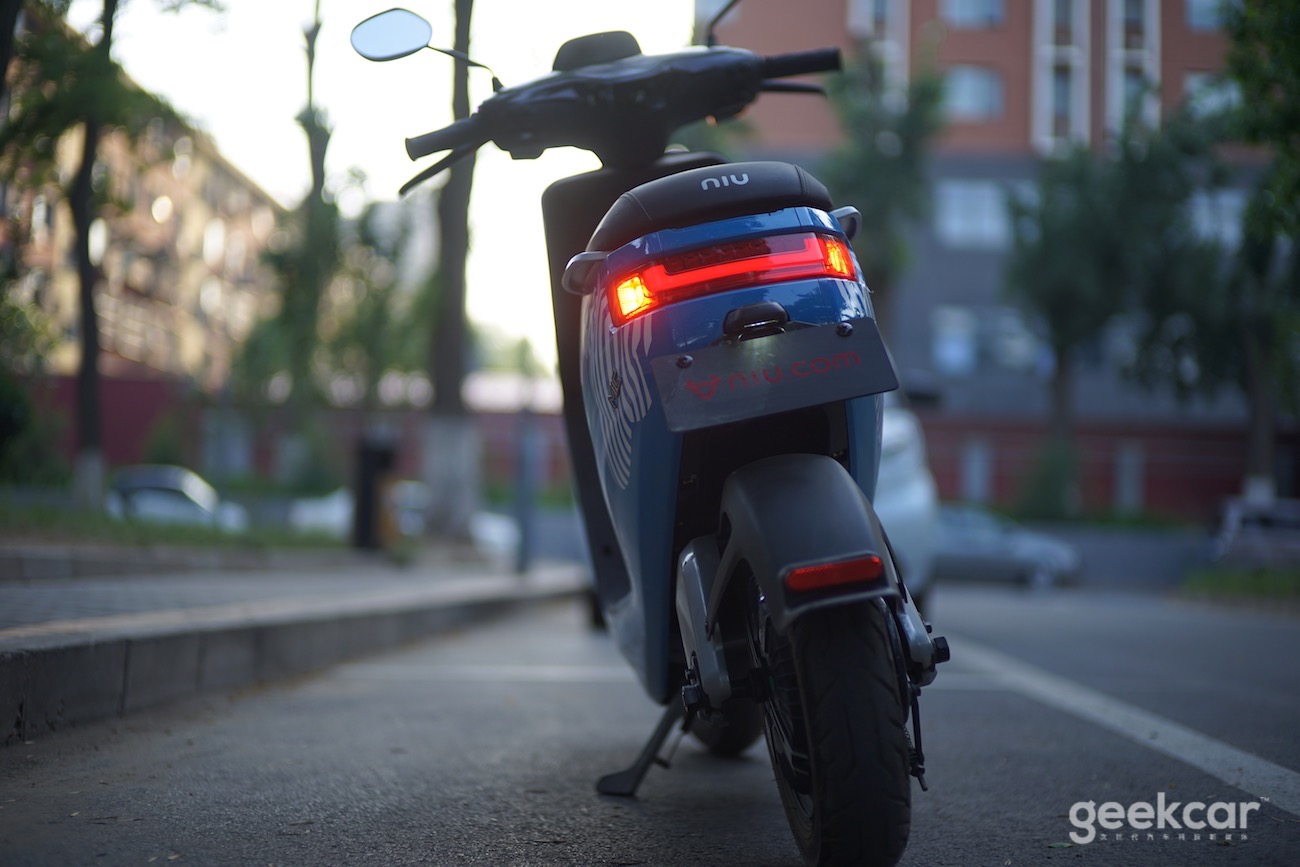 小牛m1骑了1万公里还值多少钱,小牛m1骑了1万公里能买吗