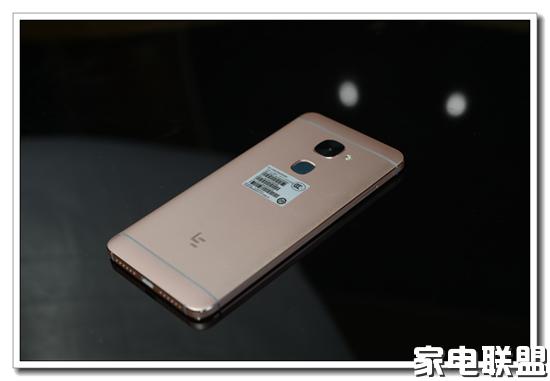 乐视乐2手机开箱视频,乐视性价比最高机型