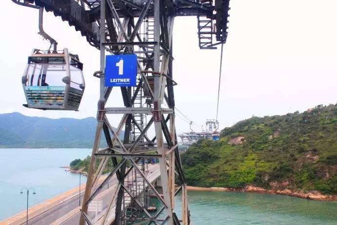 妈妈咪咪嘉年华的欢乐体验和香港郊区的生态怡然之旅