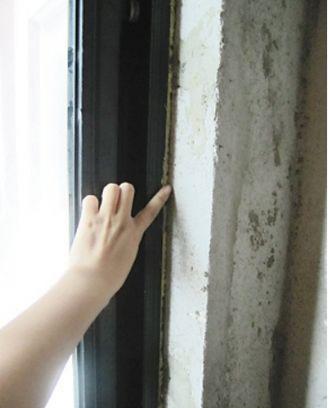 窗户外面和墙体填缝用什么胶,窗户缝隙泡沫胶和填缝剂的用法