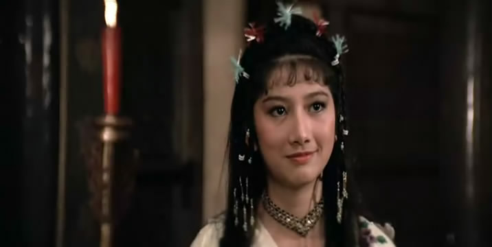 她是邵氏小花旦，貌比范冰冰，却一生坎坷几度自杀，最后病逝家中