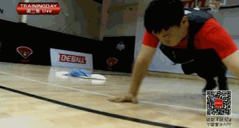 柯凡篮球训练,王猛柯凡杨毅加内特隔扣格里芬