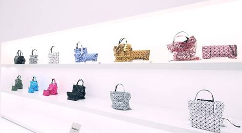 成都最新探店,成都老街冒出一家酷炫潮店