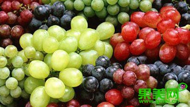 舌尖上的*疆新**:美丽黑色系——黑加仑葡萄你一定不知道这些