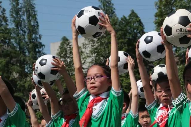 第四届校园足球联赛开赛,全国校园足球总决赛小学