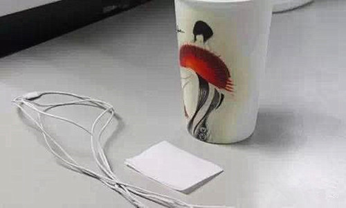 苹果耳机变黄怎么变白,苹果耳机变黄有什么办法