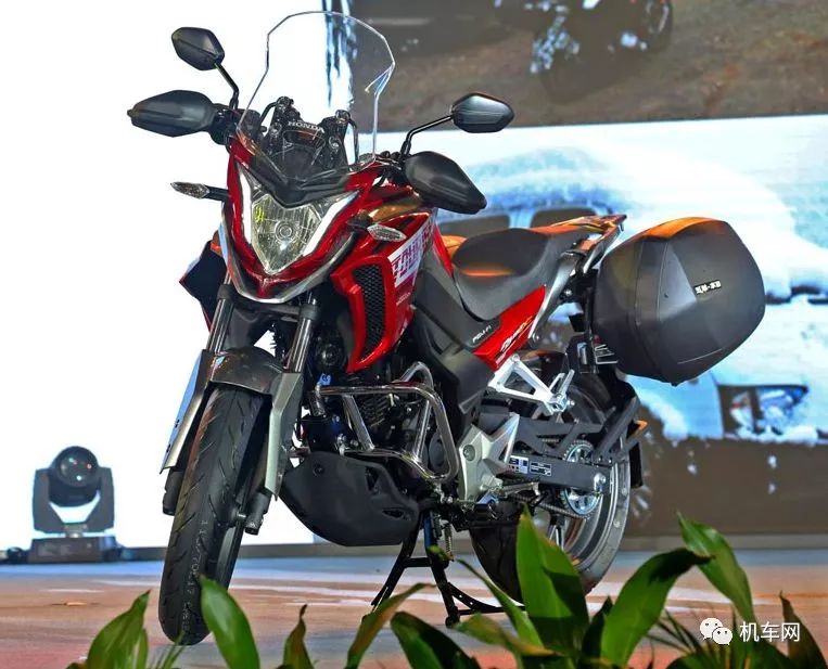 大家车评试驾魏派蓝山,大家评车展