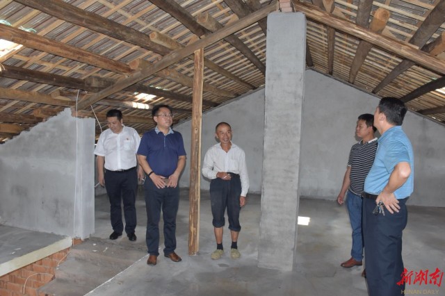 用爱，传递温情与力量——浏阳市教育局驻古港新园村精准扶贫小记