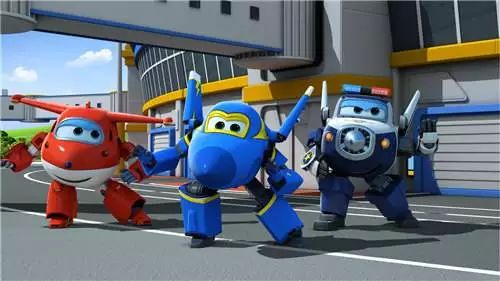 奥飞娱乐第一季度亏损多少,奥飞娱乐连续三年亏损会被st么