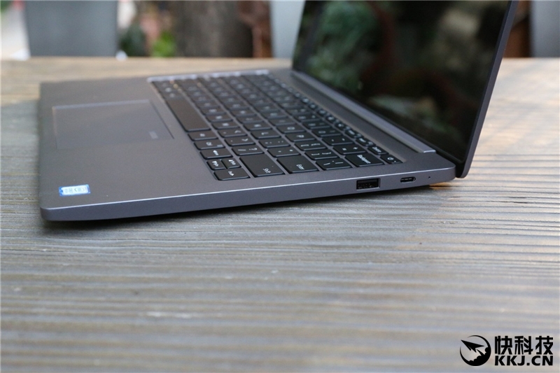 redmibuds3和小米air2s哪个好,轻薄游戏笔记本推荐2021