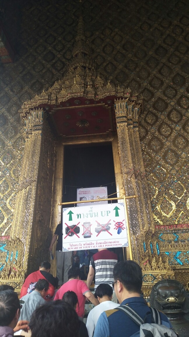 在泰国和泰国人对话,在泰国旅游怎么沟通