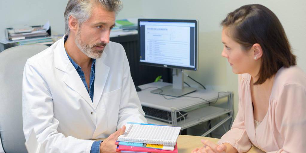 很多人都青睐香港保险,香港保险真的有那么好吗