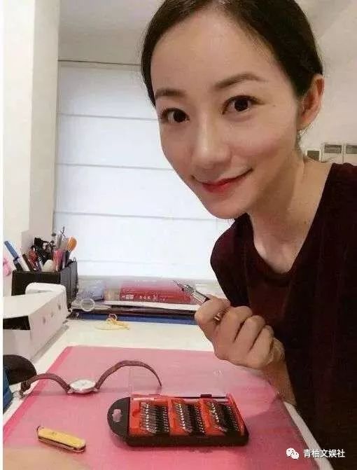 韩雪组装手机、吴彦祖造房子你不知道的明星隐藏技能