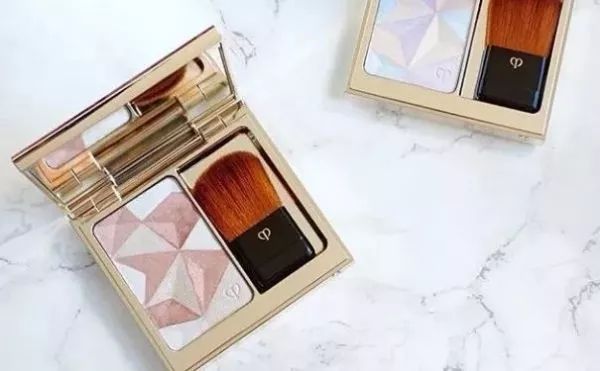 张韶涵同款高光人鱼姬,张韶涵高光是哪款