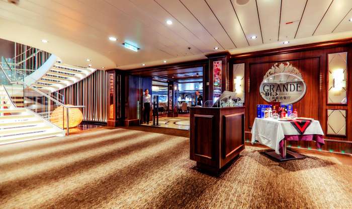 莲二爷美轮环邮——11姑娘的皇家海洋量子号公海飘荡日志