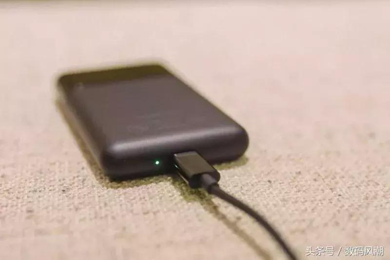 蛙蛙旅行，忘了打包这只宇宙最小的剃须刀！