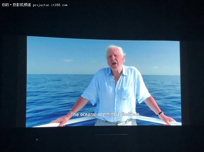 优派投影仪4k卧室哪款值得入手,优派v8-4k家用专业投影机评测