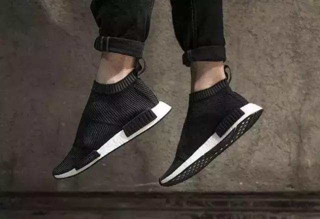 你入手一双球鞋的理由是啥？