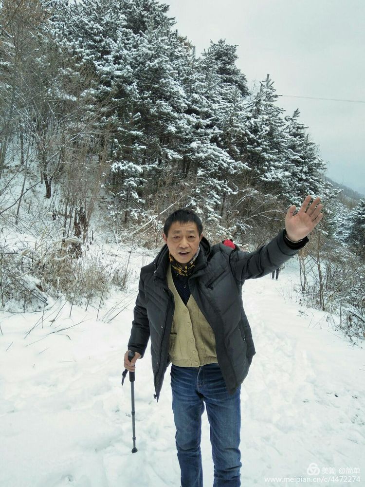 天池长白山雪岭,雨天天池山