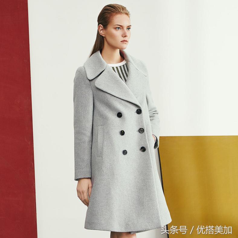 冬天下雪时尚羊绒大衣穿搭图片,谁说冬天不好穿搭的